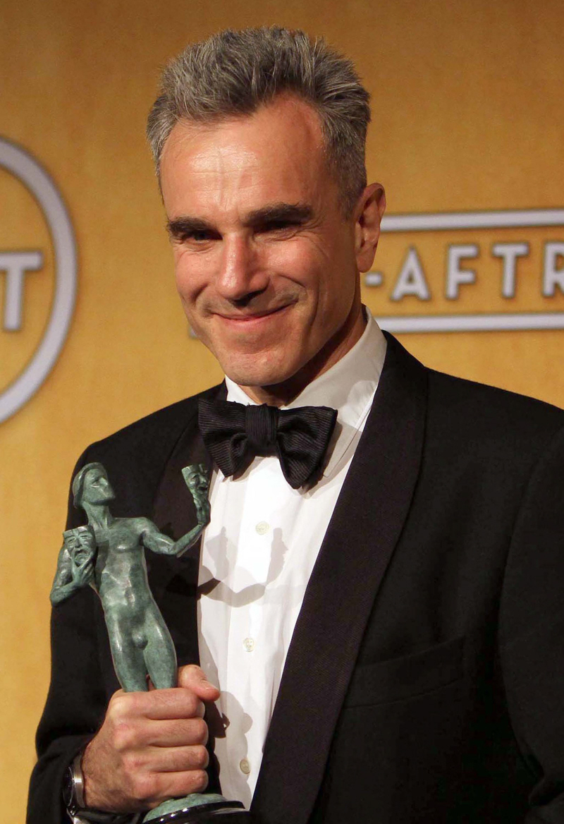 Daniel-Day-Lewis-SAG-Awards-2013-daniel-day-lewis-33553235-800-1168.jpg