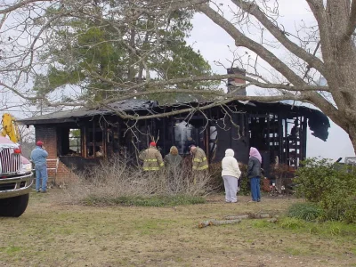 2011fire (5).webp
