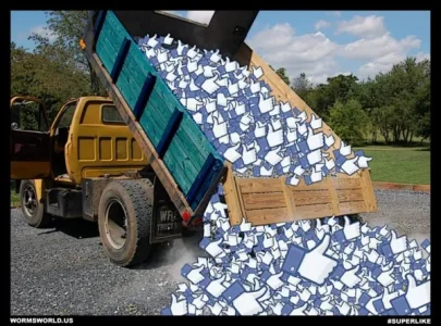 dump-truck-super-facebook-like-600x445_zps588626a6.webp