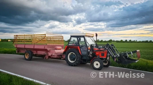 ETH-Weiase-Ladewagen-Zetor5011.jpg