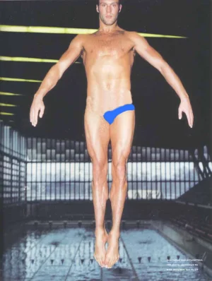 jason_statham_dive.webp