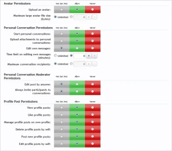 moderating-3.webp