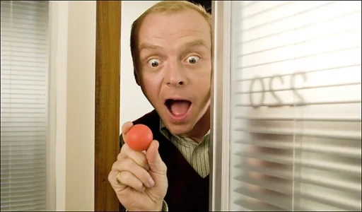 how_to_lose_friends___alienate_people_movie_image_simon_pegg.webp