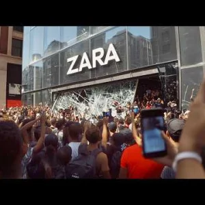 NYC Gets Worse... Shoplifters Raid Zara