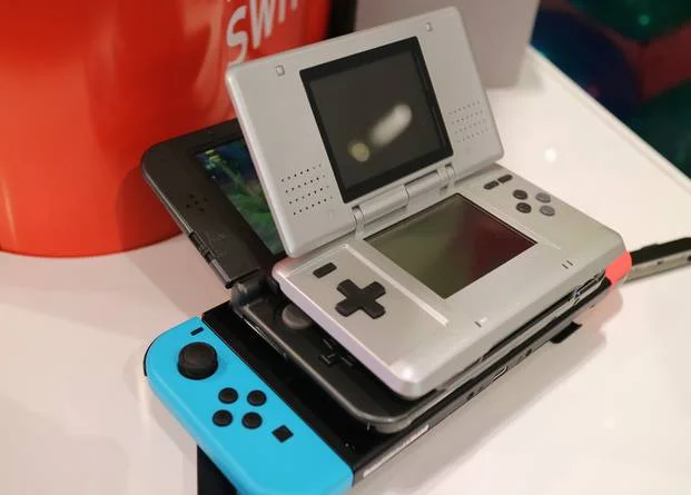 DS on top of 3DS on top of Switch