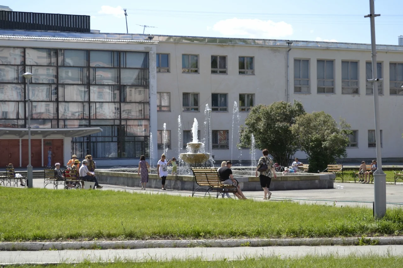 Фонтан в маленьком городке России