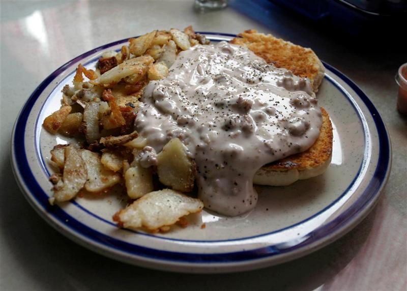 Biscuits%20an%20Gravy.JPG