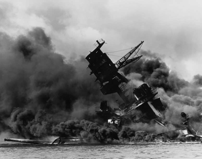 uss-arizona-pearl-harbor.jpg