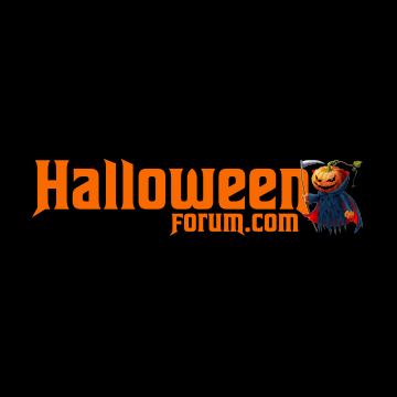 www.halloweenforum.com