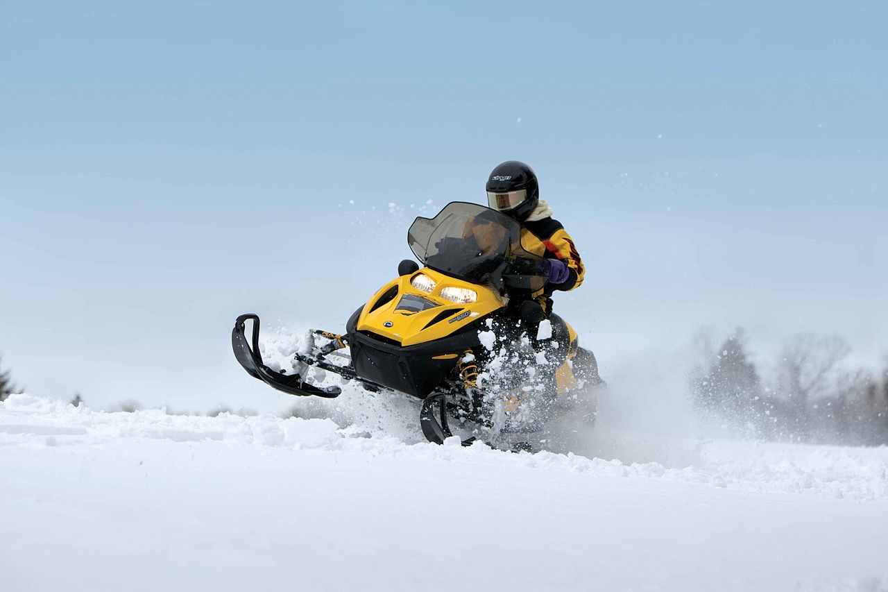 snowmobiles-jpg.62500